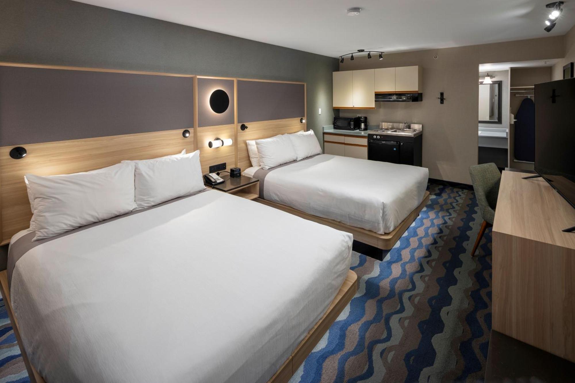 ריצ'מונד Accent Inns Vancouver Airport מראה חיצוני תמונה