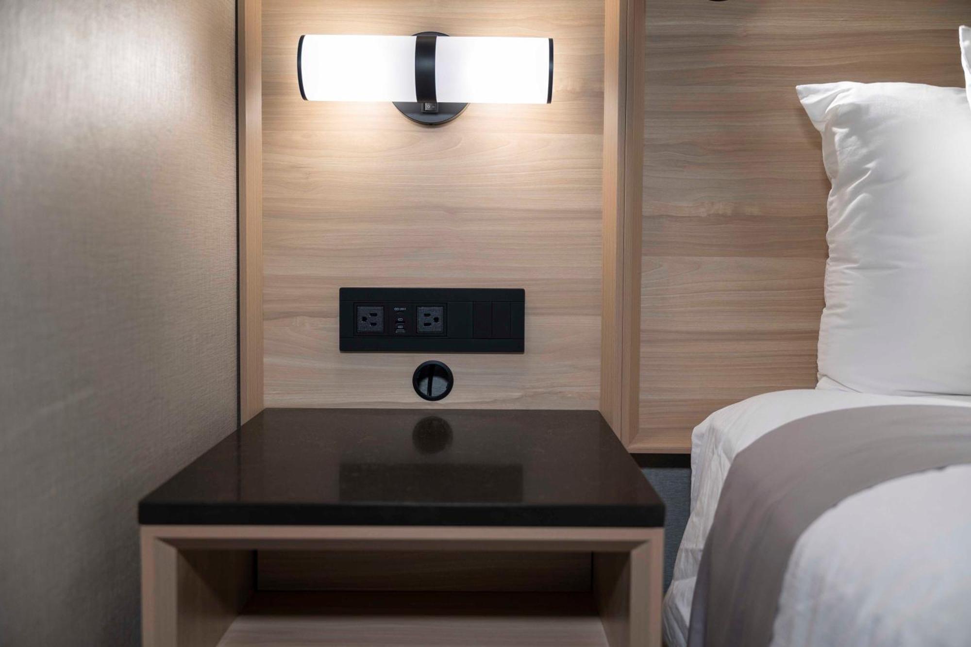ריצ'מונד Accent Inns Vancouver Airport מראה חיצוני תמונה