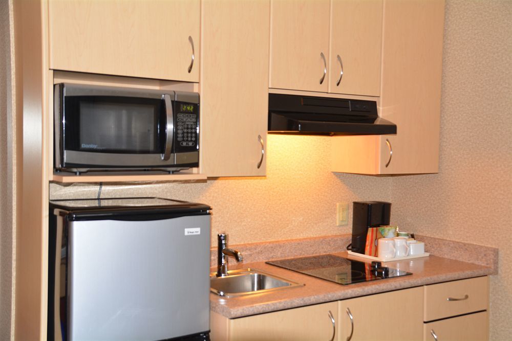 ריצ'מונד Accent Inns Vancouver Airport מראה חיצוני תמונה